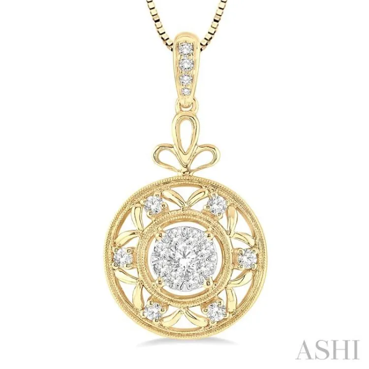 1/2 Ctw Round Cut Diamond Lovebright Pendant in 14K Yellow and White Gold with Chain