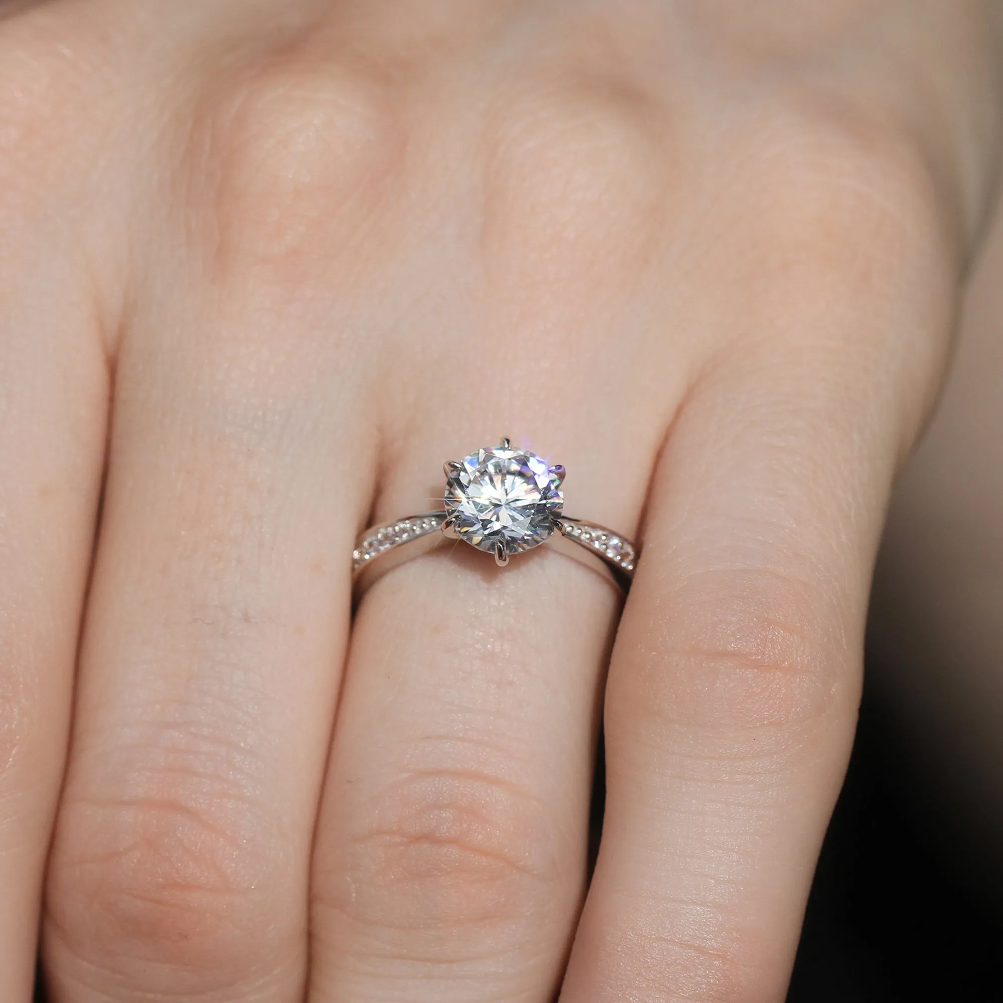 2 Carat Brilliance: Timeless Engagement Ring