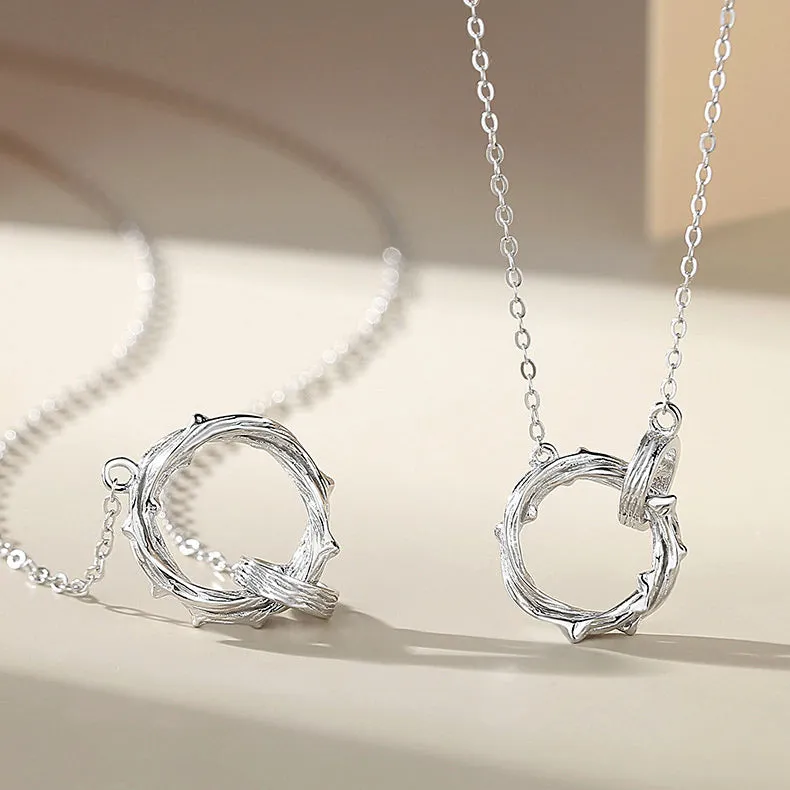 Couple Necklaces Set Mobius Rings