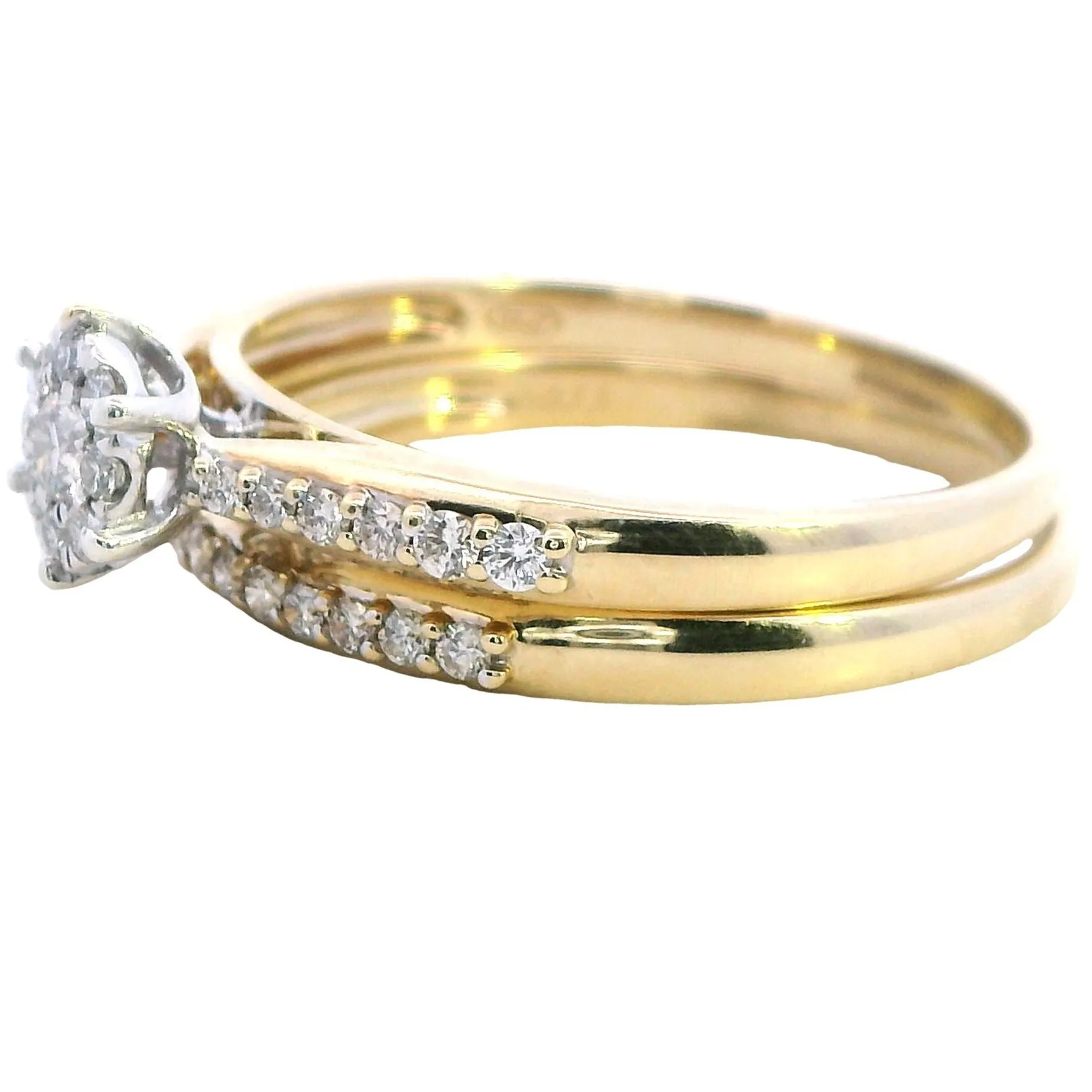 Exquisite 9ct Yellow and White Gold Bridal Set - Timeless Elegance