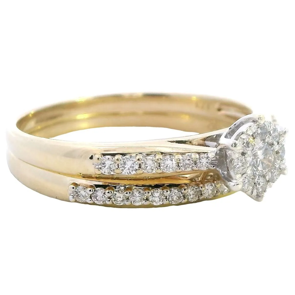 Exquisite 9ct Yellow and White Gold Bridal Set - Timeless Elegance