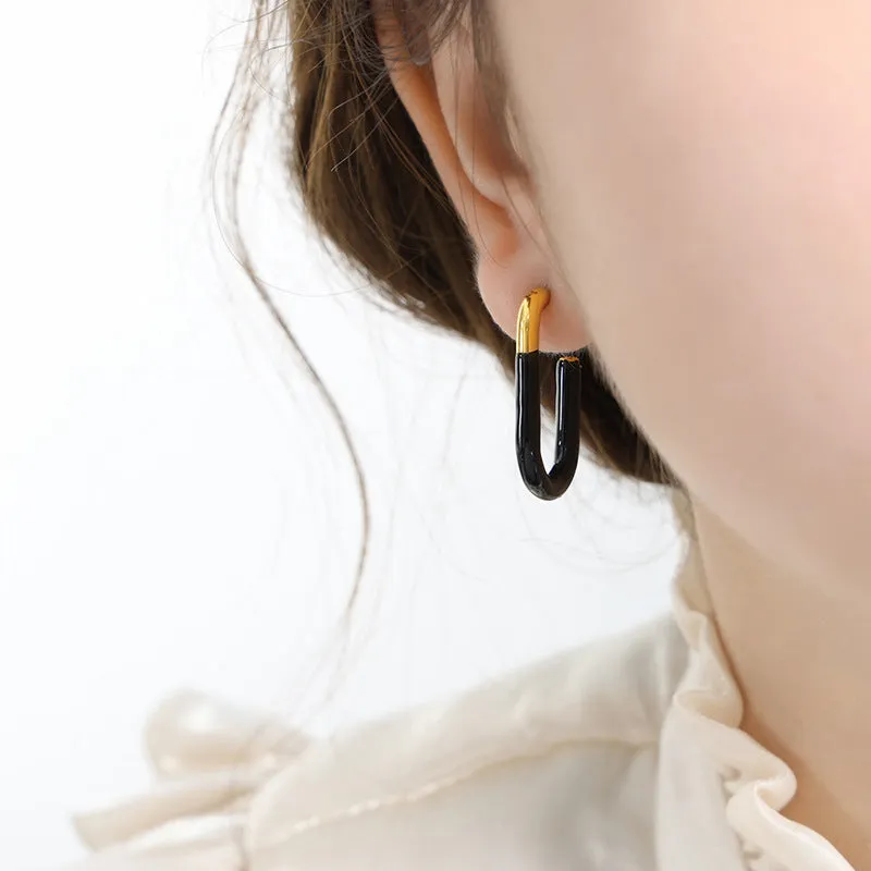 French-Inspired Gold-Plated U-Shaped Earrings with Drip Oil Design