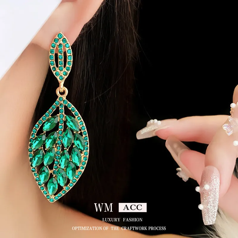 Luxurious Leaf Geometric Leaf Alloy Diamond Inlay Earrings