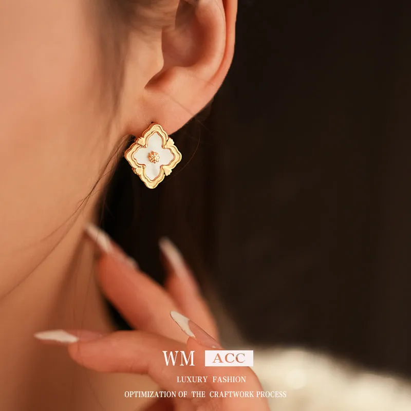 Luxurious Quadrilateral Rhombus Geometric Flower Copper Electroplating Earrings