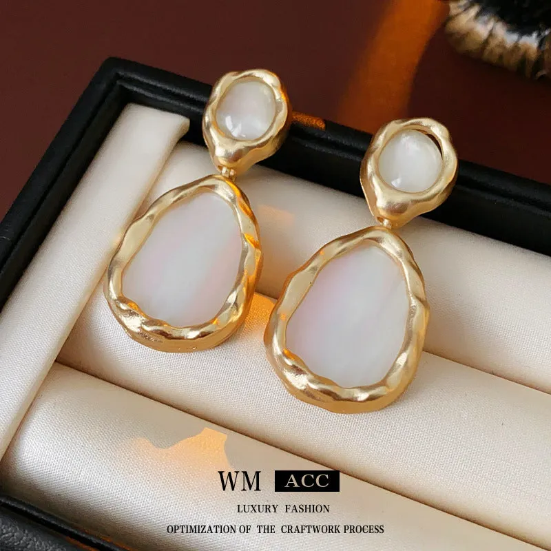 Luxurious Round Ellipse Geometric Alloy Electroplating Earrings