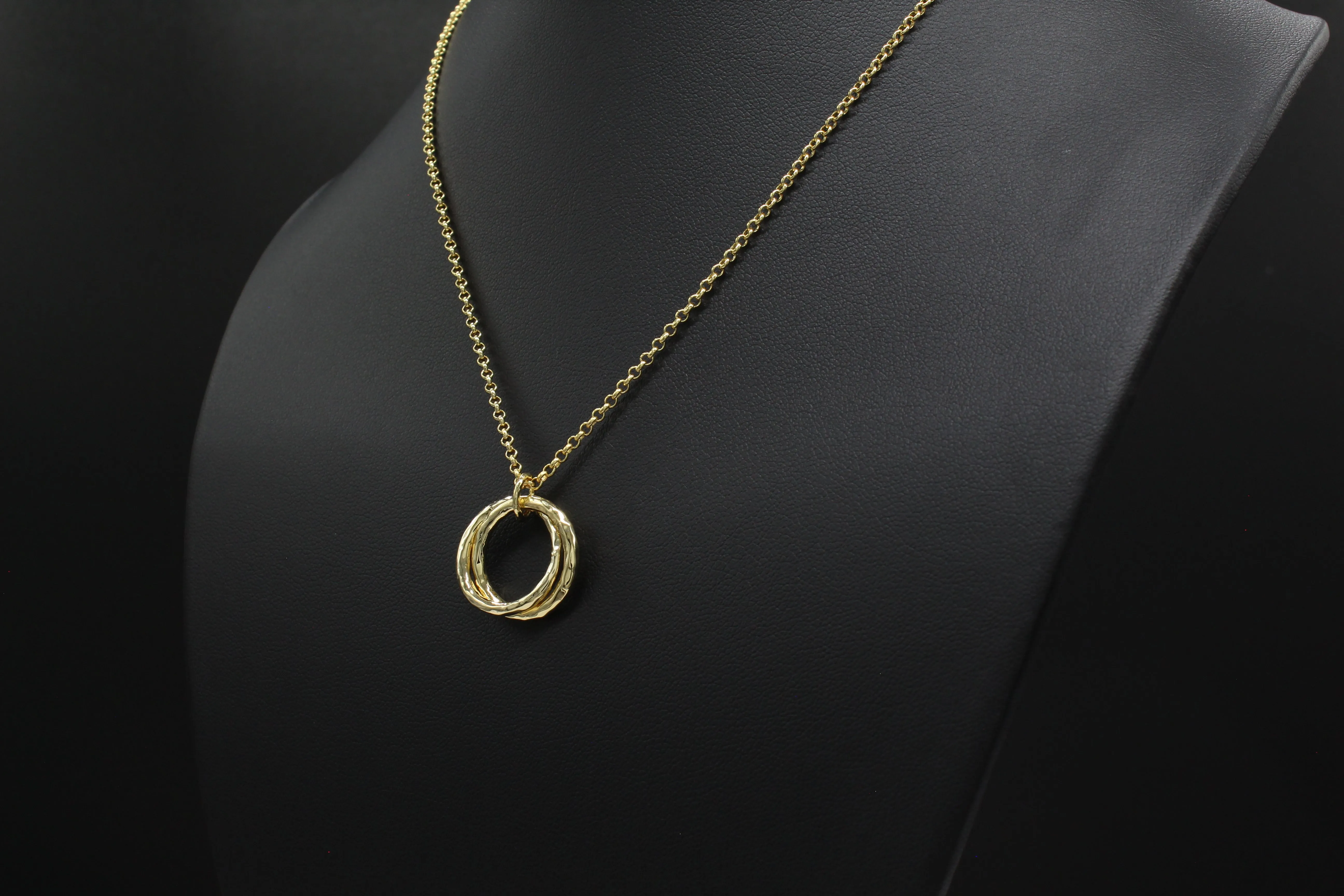 Mother and Daughter Gift - The Love Between Last Forever - Hammered Linked Infinity Ring Necklace