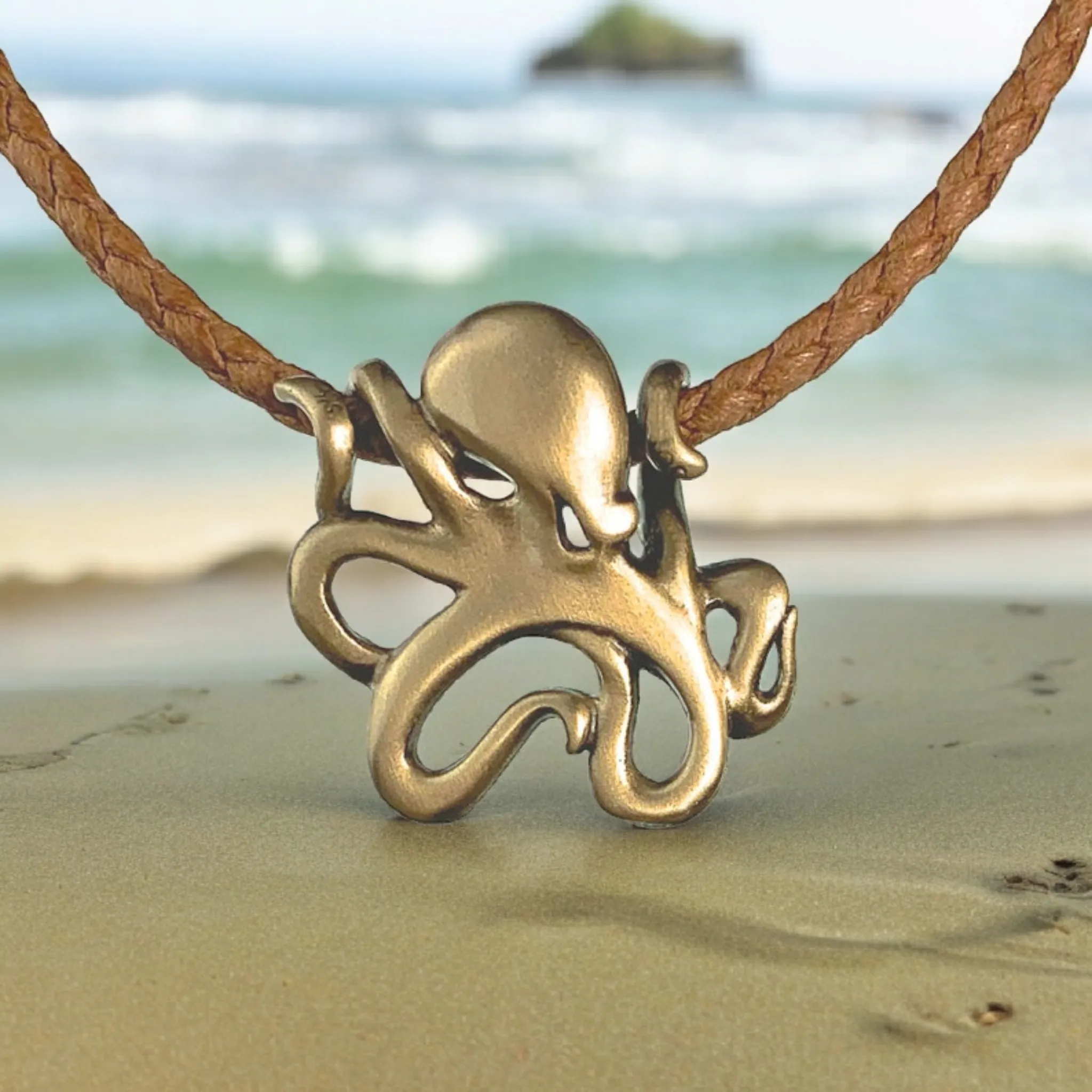 Octopus Necklace for Women Bronze- Octopus Jewelry for Women, Octopus Pendant, Sea Life Jewelry, Octopus Gifts for Women, Ocean Jewelry Bronze