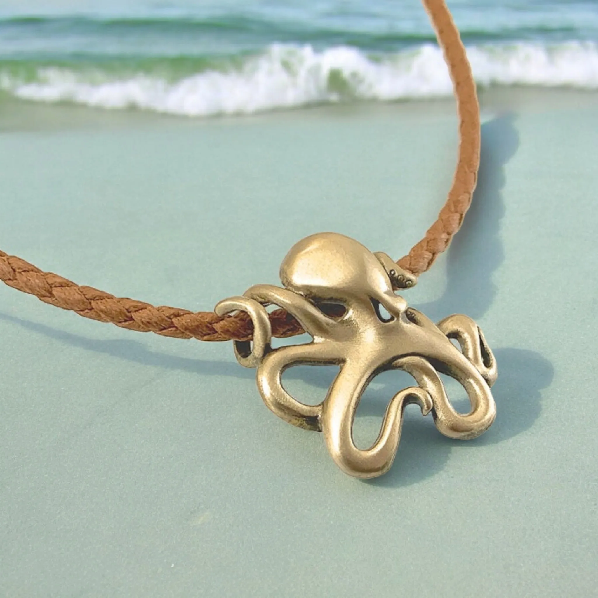 Octopus Necklace for Women Bronze- Octopus Jewelry for Women, Octopus Pendant, Sea Life Jewelry, Octopus Gifts for Women, Ocean Jewelry Bronze