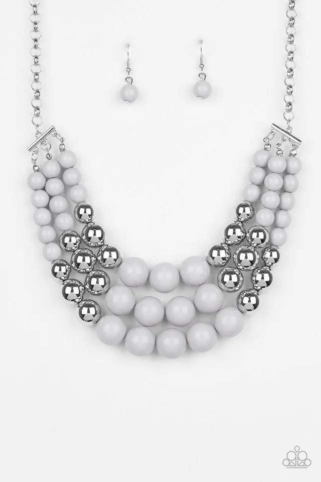 Paparazzi Necklace ~ Dream Pop - Silver