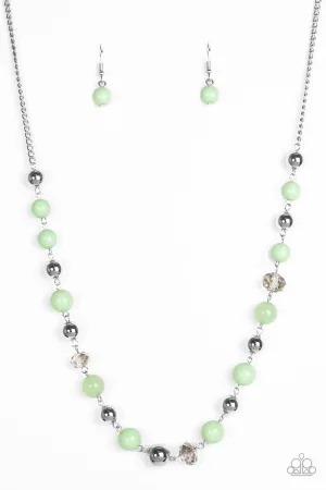 Paparazzi Necklace ~ Weekend Getaway - Green