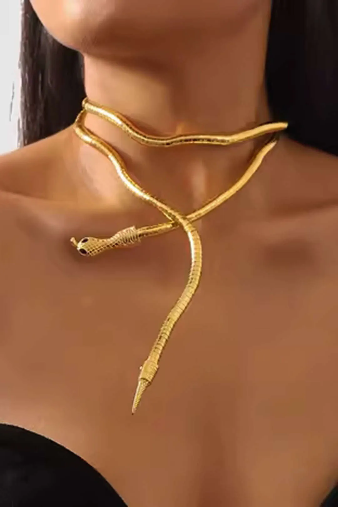 Shape-shifting Snake Chain Necklace